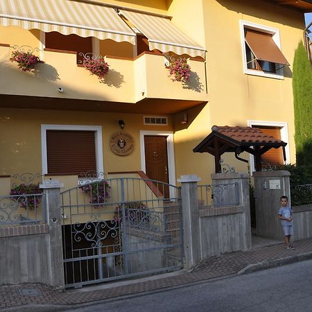 B&B Il Gufo Rilassato Mondavio Exterior foto